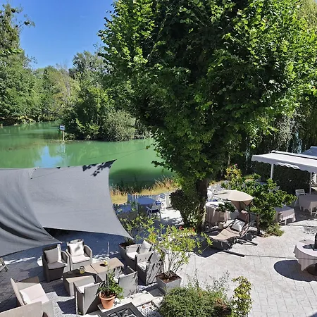 Logis - & Restaurant Le Gonfalon Hotel Germigny-l'Eveque