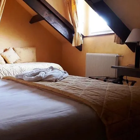Logis - & Restaurant Le Gonfalon